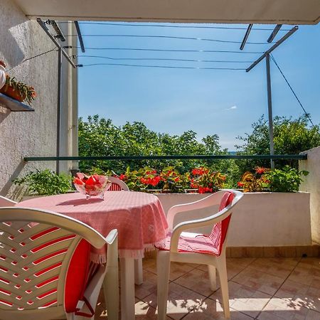 Apartment Dragica คิร์ก ภายนอก รูปภาพ