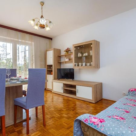 Apartment Dragica คิร์ก ภายนอก รูปภาพ