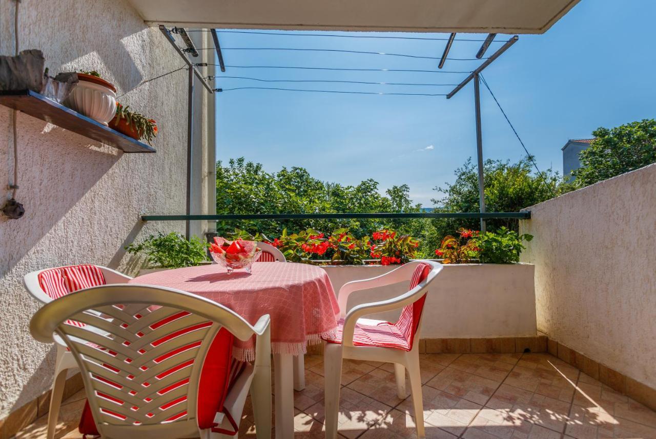 Apartment Dragica คิร์ก ภายนอก รูปภาพ