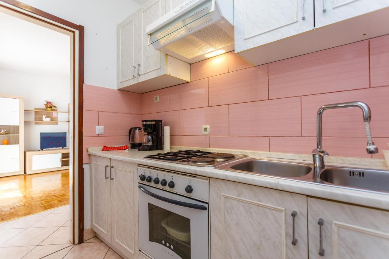 Apartment Dragica คิร์ก ภายนอก รูปภาพ