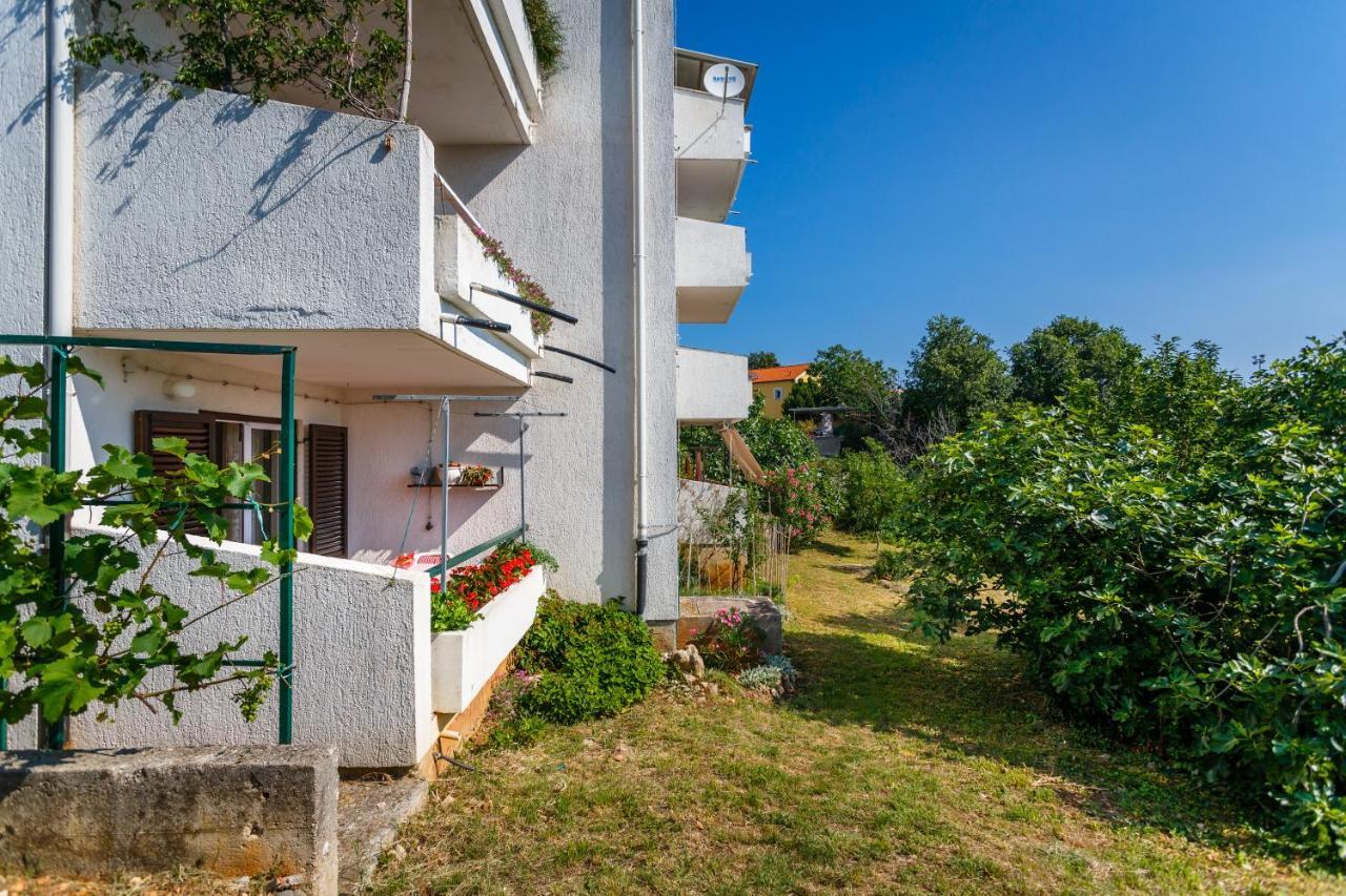 Apartment Dragica คิร์ก ภายนอก รูปภาพ