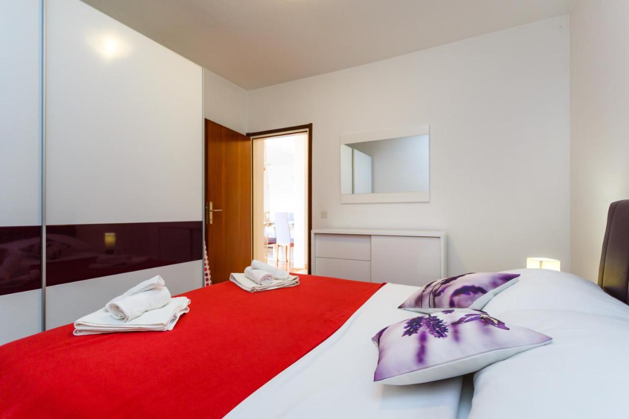 Apartment Dragica คิร์ก ภายนอก รูปภาพ